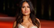 Salma Hayek pręży odkryte ciało. Trudno uwierzyć, ile ma lat
