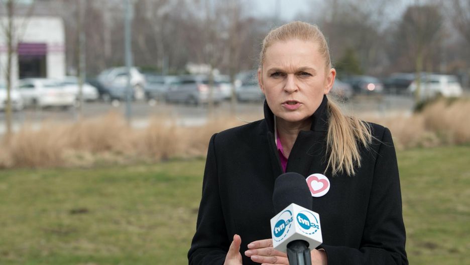 Grupa nauczycieli wystosowała petycję do Nowackiej