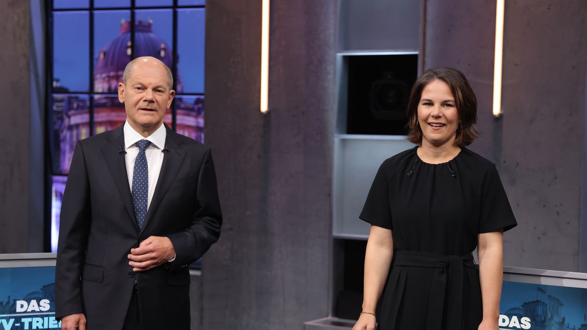 Szefowa niemieckiego MSZ Annalena Baerbock zapowiedziała, że Niemcy nie cofną się nawet o krok i nie złagodzą sankcji