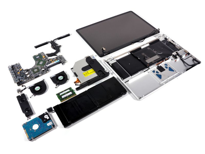 MacBook Pro 17" od środka 3