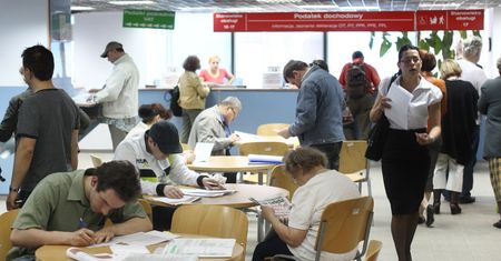 Fiskus nie uznaje wyroku? Podatnicy walczą o ulgę meldunkową