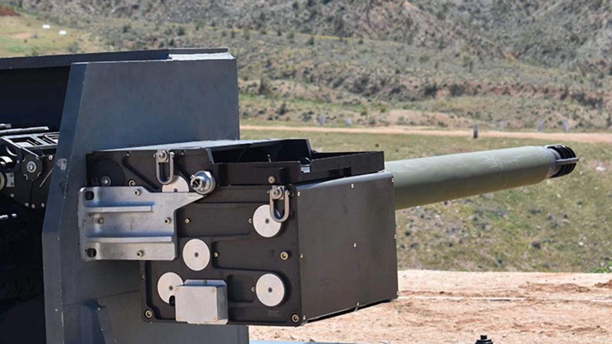 Armata automatyczna XM913 Bushmaster kal. 50 mm