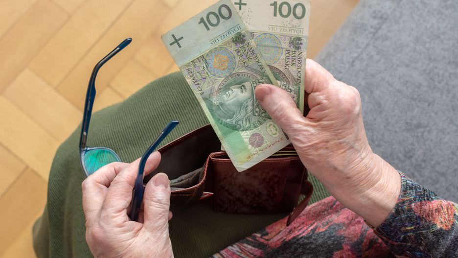 Polscy seniorzy stracą część waloryzacji emerytur