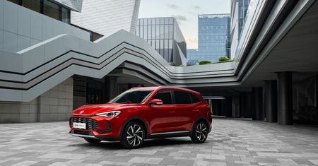 MG ZS Hybrid+ jest większe, ładniejsze i ma mocną hybrydę. Będzie hit?