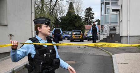 Zwłoki nagiej 5-latki odnaleziono w worku na śmieci. Policja zatrzymała 16-latka