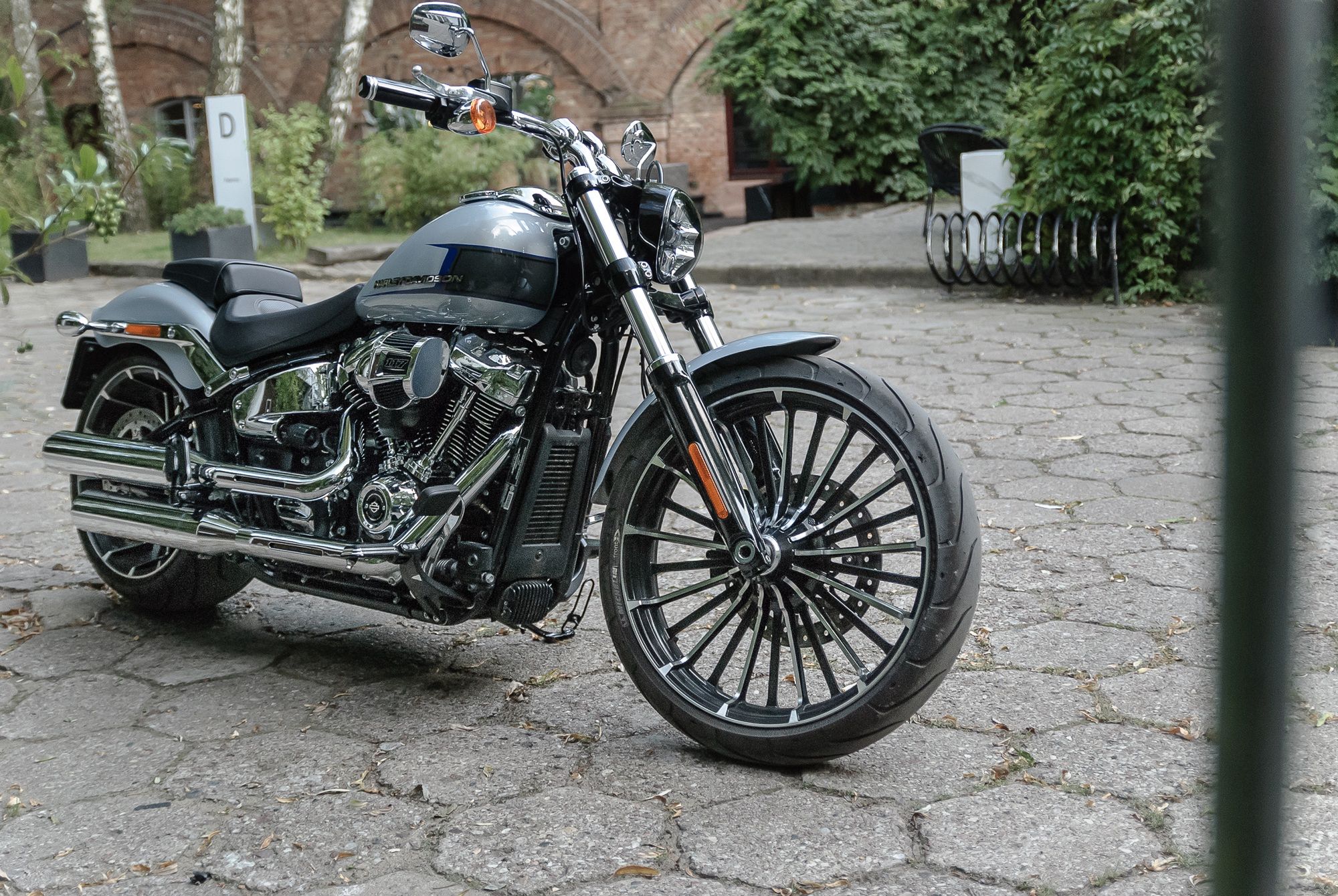 Harley-Davidson Breakout