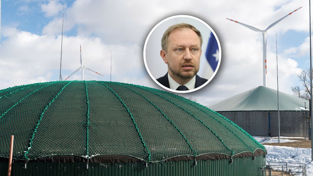 Biogazownia i farma wiatrowa w miejscowości Wicko. Na zdjęciu wi