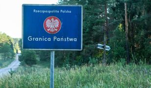 Wakacje 2020. Wybrali się na wycieczkę pod słup graniczny. Dostali po 500 zł mandatu