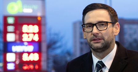 Manipulacja cenami paliw. Ostra reakcja Orlenu