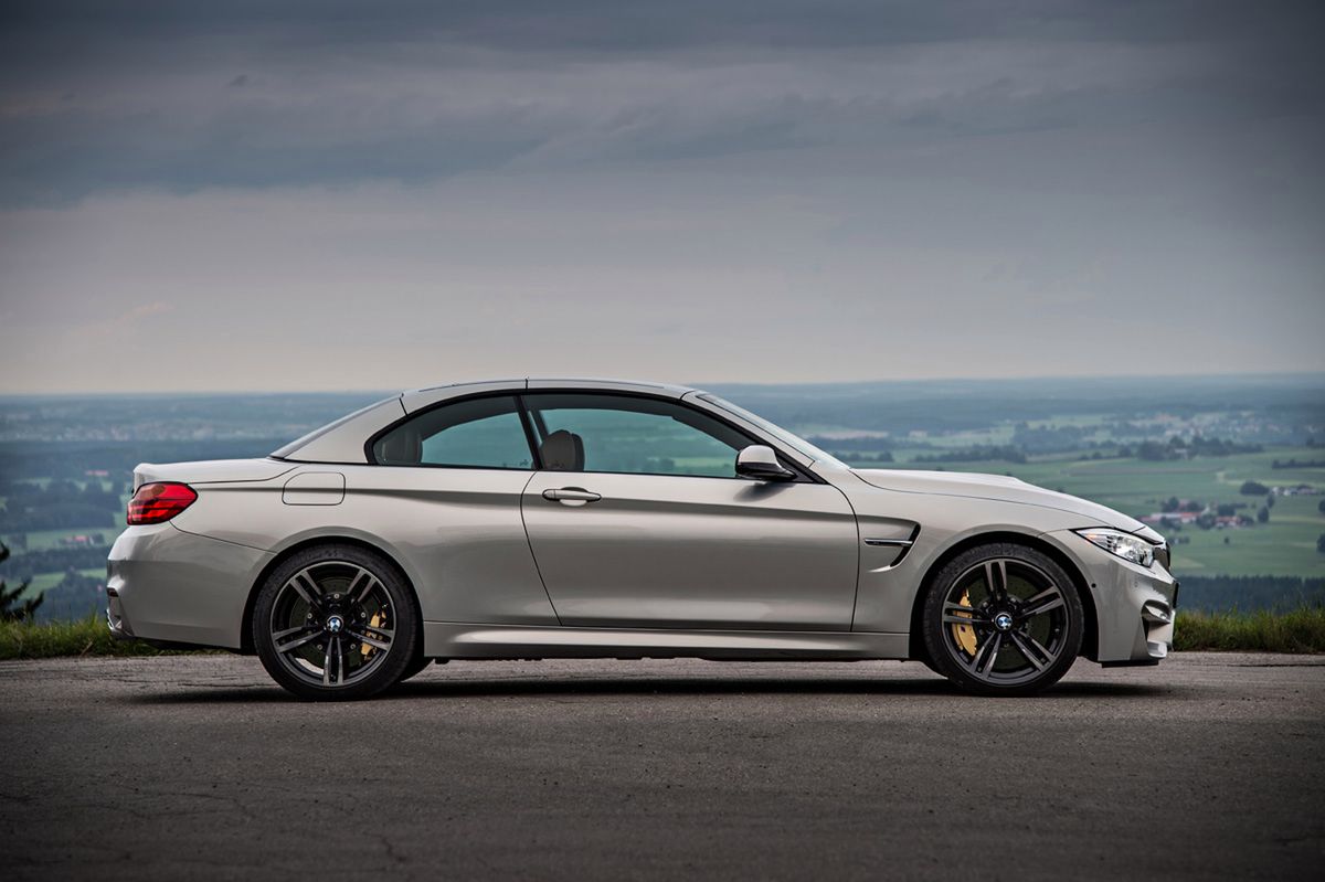 Ogromna galeria zdjęć z kabrioletem BMW M4 179