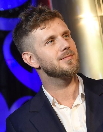 Antek Królikowski znowu przyszedł na premierę