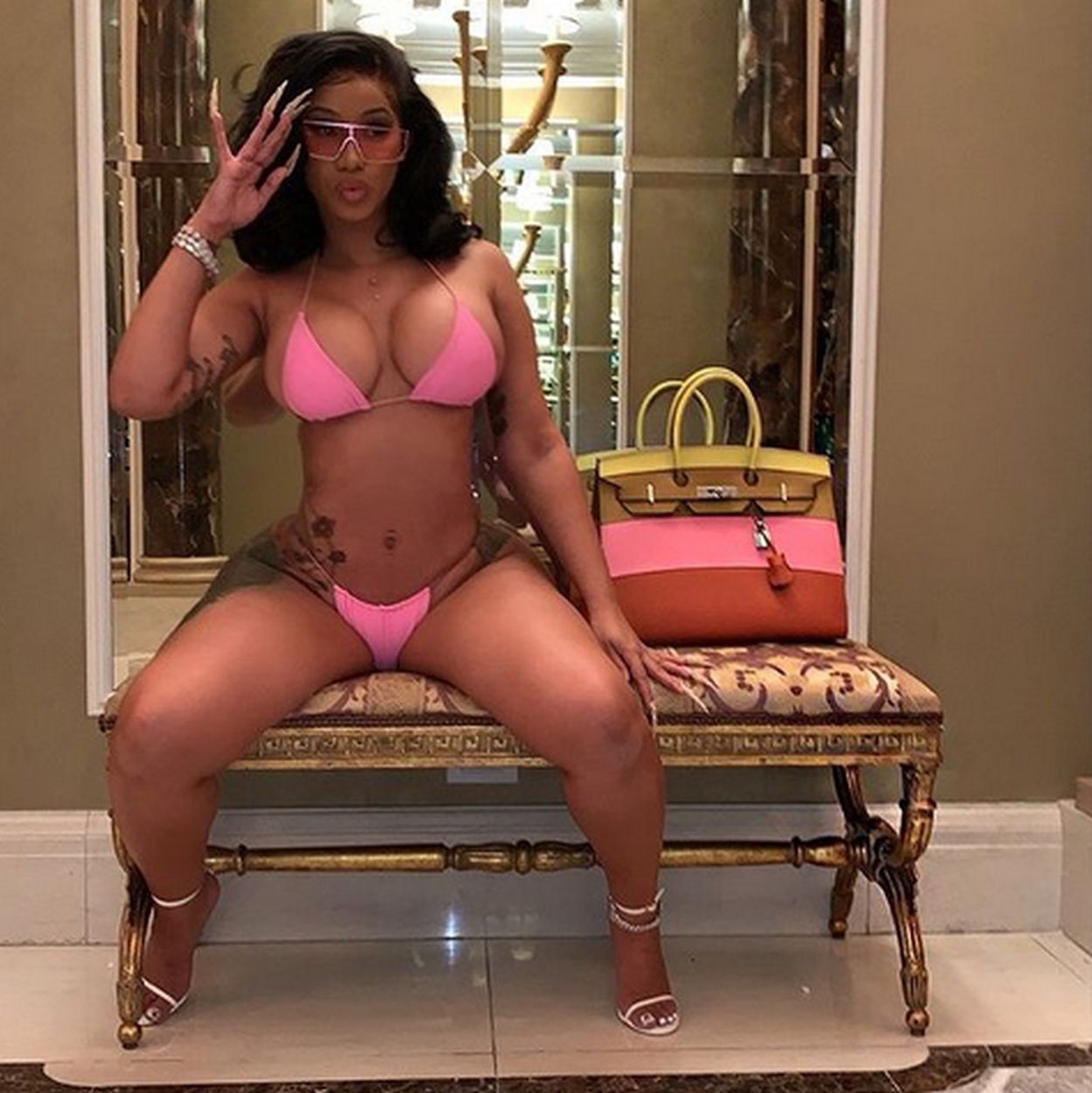 Cardi B 
