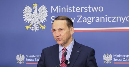 Incydent na Zachodnim Brzegu. Sikorski rozmawiał z szefem MSZ Izraela