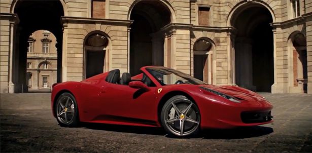 Piękny film promocyjny Ferrari 458 Spider [wideo]