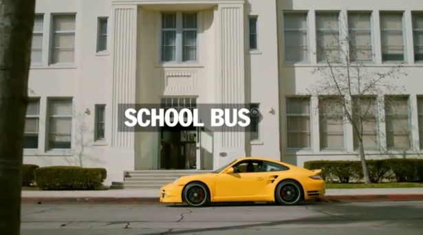 Porsche jako autobus szkolny [wideo]