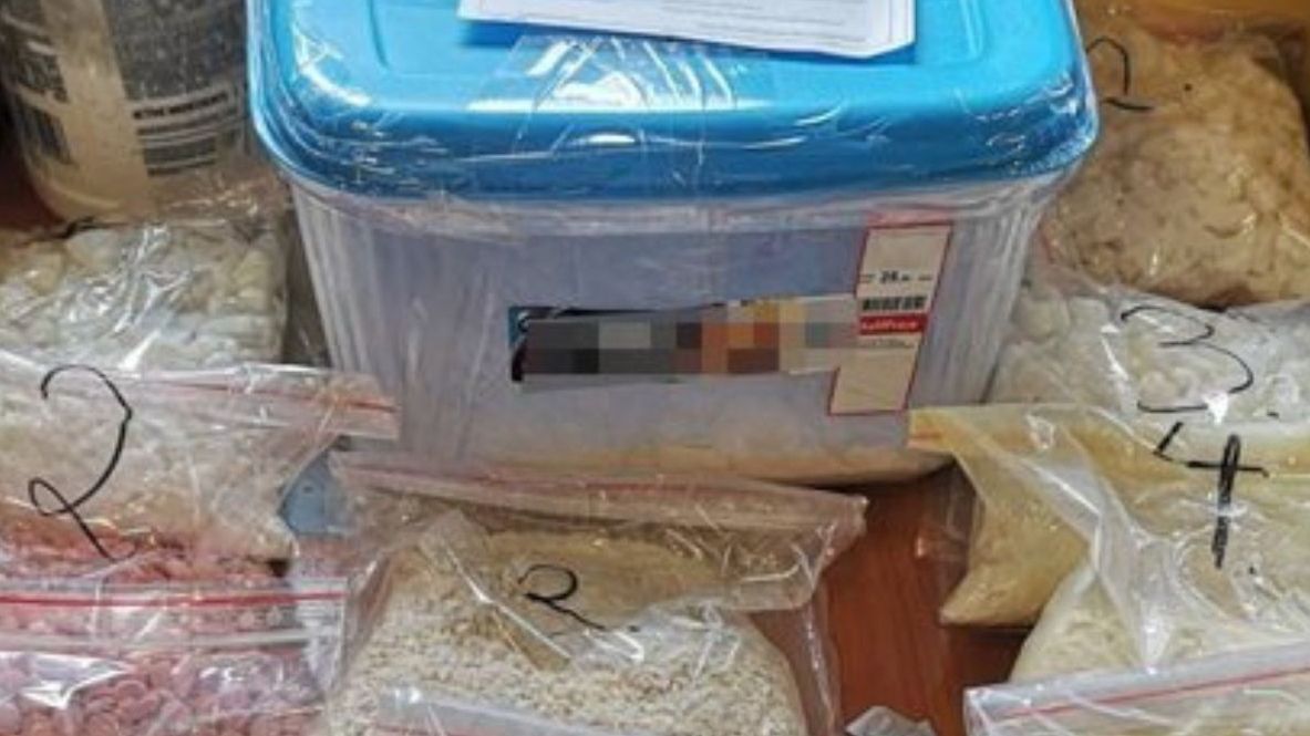 Diler odebrał narkotyki z paczkomatu