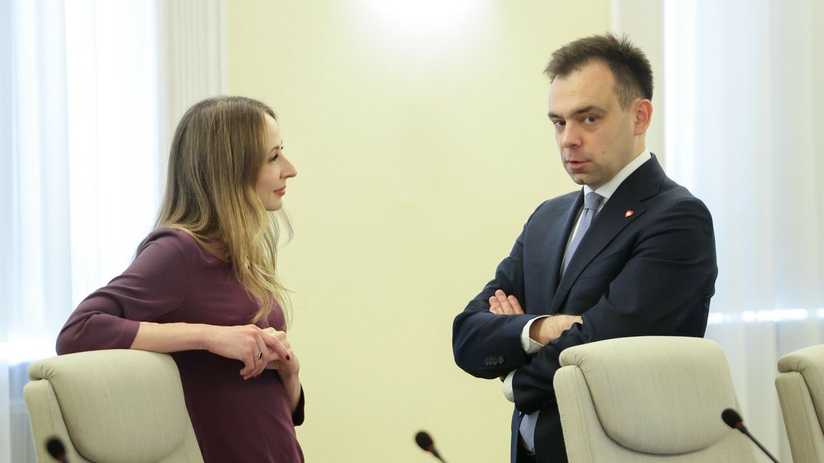 Posiedzenie rz?du
19.03.2024 Warszawa Posiedzenie rzadu, Fot Tomasz Jastrzebowski/REPORTER
N/z: Agnieszka Dziemianowicz-Bak, Andrzej Domanski
Tomasz Jastrzebowski/REPORTER