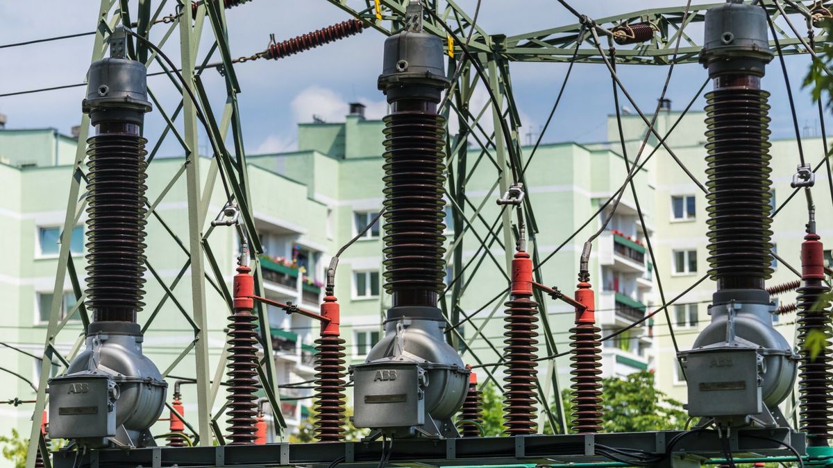 Stock Arkadiusz Zi�?ek
fot: Arkadiusz Ziolek/ East News Warszawa 08.07.2020.    n/z Stacja transformatorowa.
ARKADIUSZ ZIOLEK