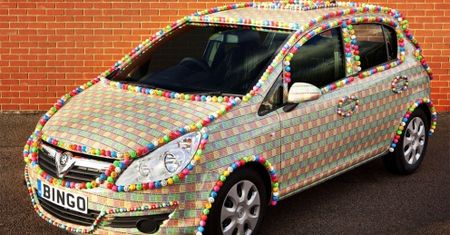 Mozaika z piłeczek | Bingo Ball Vauxhall Corsa