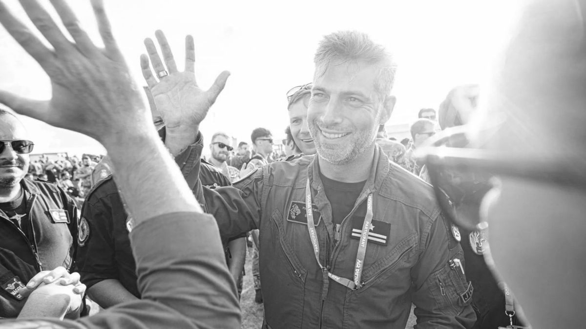 Nagroda dla polskiego pilota F-16 Tiger Demo Team Poland