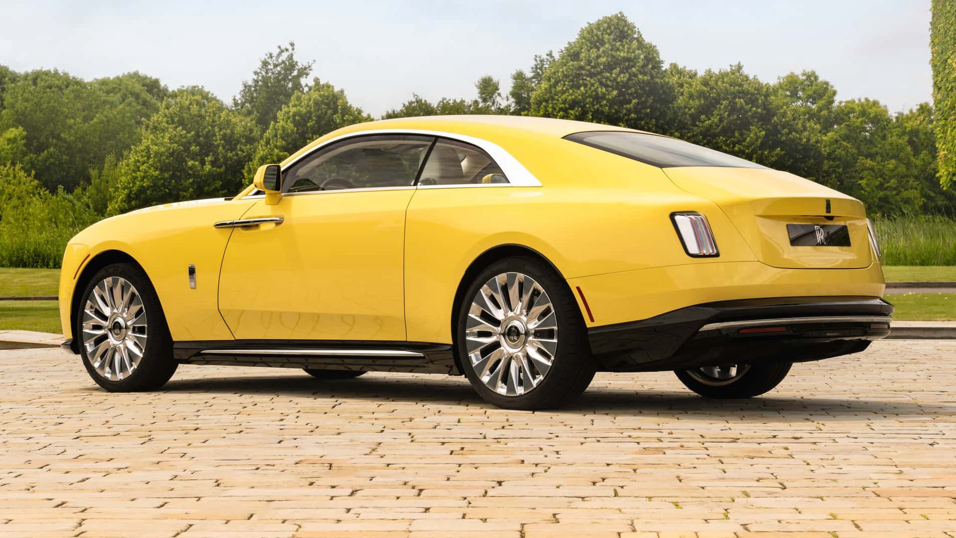 Rolls-Royce Spectre Semaphore