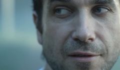 Marcin Dorociński reklamuje „drogę do zdrowia” z PZU (wideo)