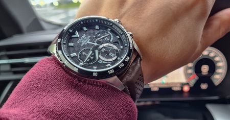 Pulsar Chronograph Solar PZ5109X1: Jak działa mechanizm solarny?