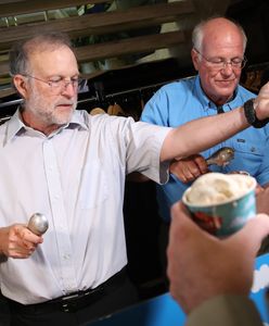 Amerykańscy milionerzy chcą płacić wyższe podatki. To nie odruch serca, a kalkulacja