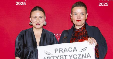 "Na kasę, do normalnej pracy". Nagonka na artystów trwa [OPINIA]