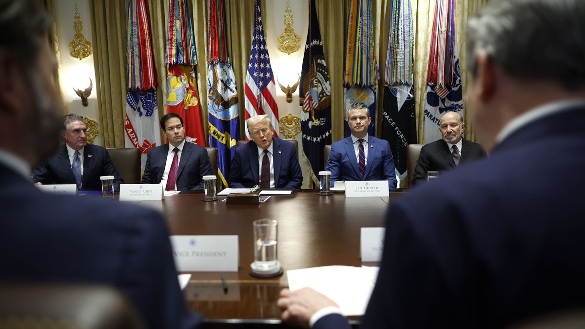 Wysiłki Trumpa nie przynoszą efektu. Biały Dom oskarża Europę