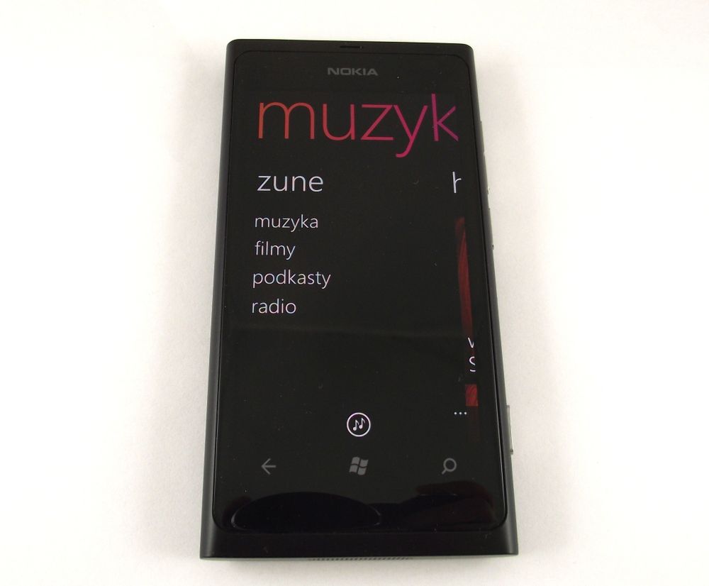 Nokia Lumia 800 - "prawdziwy" Windows Phone [test] 14