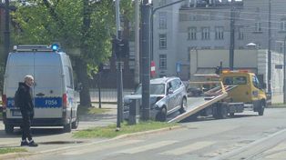 Wypadek na ul. Kilińskiego w Łodzi. Kierowca uciekł