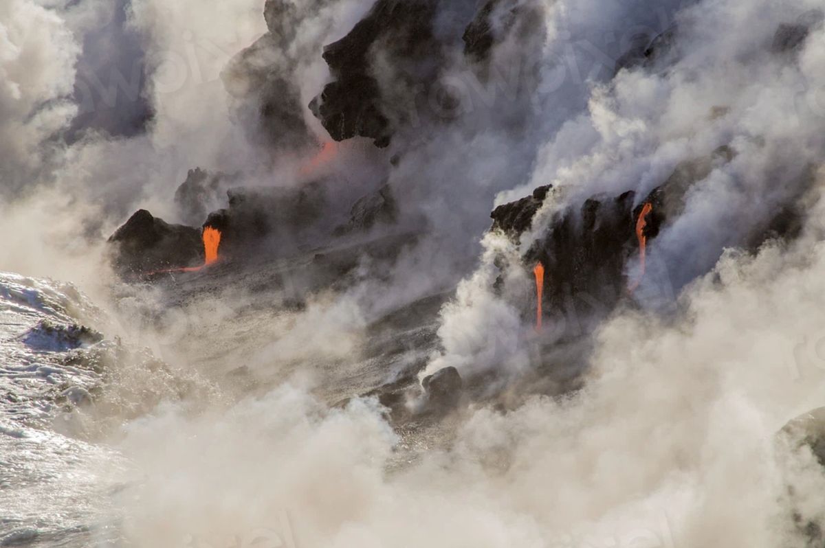 Powstanie nowego lądu na Pacyfiku towarzyszyła seria wulkanicznych erupcji