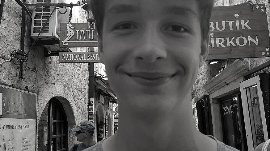 Szymon zmarł z powodu masywnego obrzęku mózgu wskutek pęknięcia naczyniaka