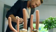 Marcin Prokop reklamuje parówki Berlinki (wideo)