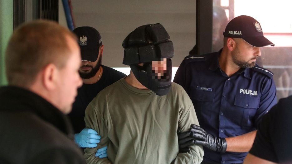 podejrzany
Grzegorz Momot
14 latek, 14-latek, 14-letni, ch�opiec, nastolatek, ojciec, pensjonat, podejrzany, syn, zab�jstwo