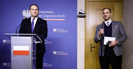 Pilny apel MSZ. Resort odradza wszelkie podróże do Iranu