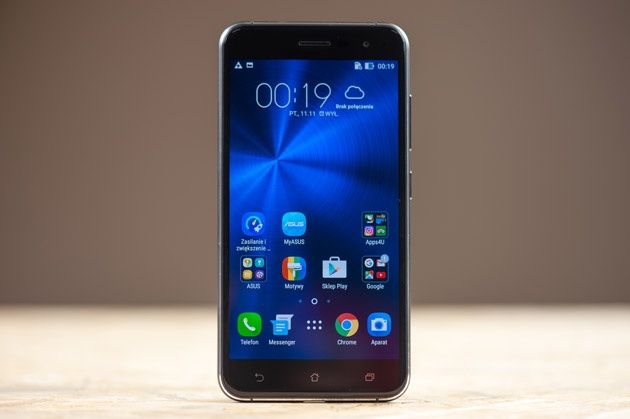Asus ZenFone 3 ekran