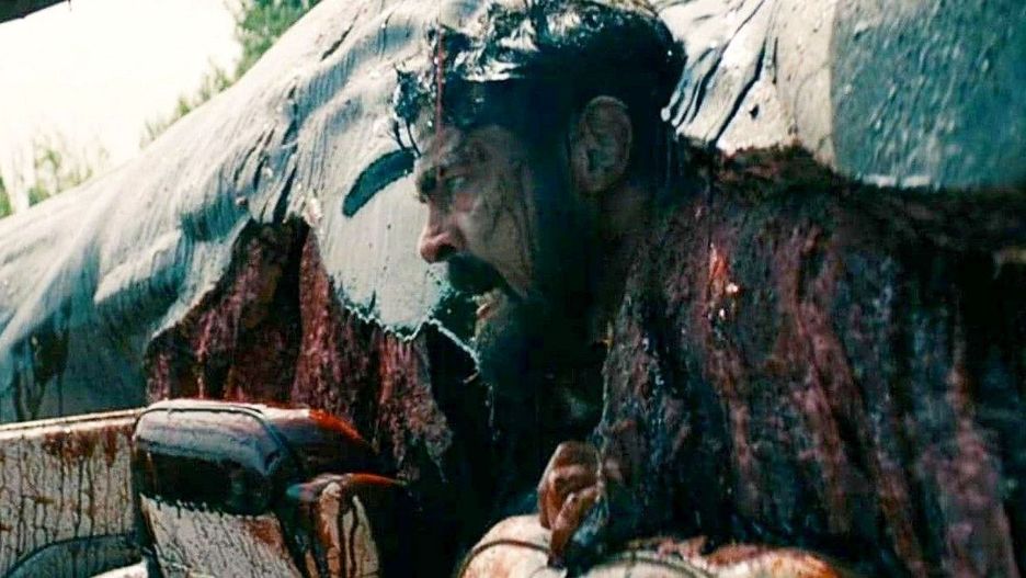Karl Urban jako Billy Butcher w jednej z najbardziej szokujących scen "The Boys"