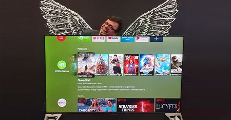 Ale ogromny! Omen X Emperium 65 zachwyci oczy i zrujnuje portfel. Jednym słowem: brałbym!