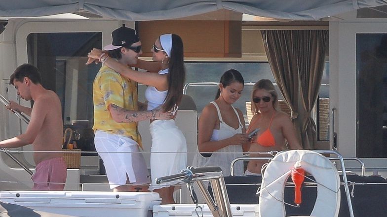 Selena Gomez z Brooklynem Beckhamem i Nicolą Peltz w Meksyku