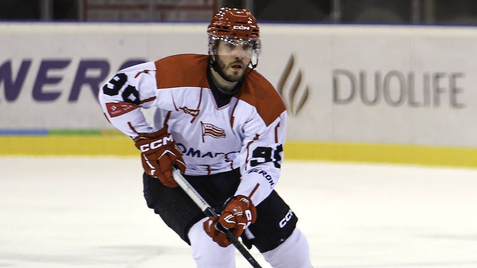 Oliver Olsson, szwedzki napastnik Comarch Cracovii (Foto: cracovia-hokej.pl)