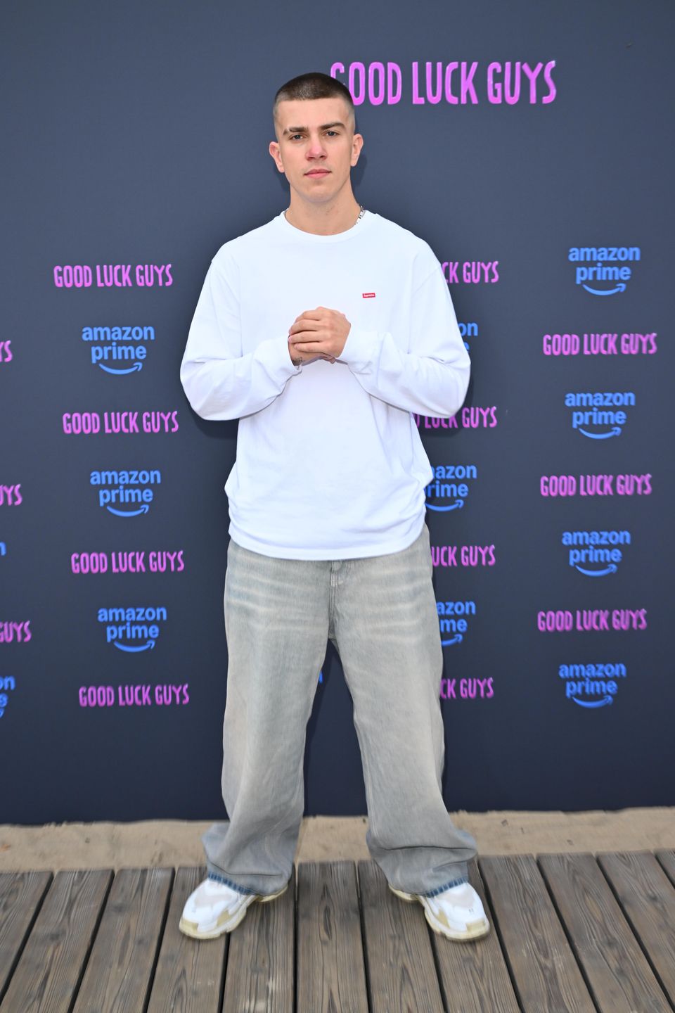 Celebryci promują program "Good Luck Guys"