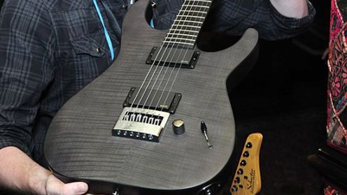 Gitara, która nigdy się nie rozstraja 1