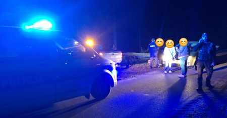 Poszła do lasu z trójką dzieci. Interweniowała policja