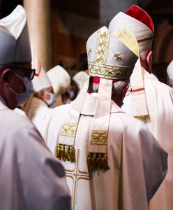 Biskupi przerywają milczenie ws. afery wokół Jana Pawła II