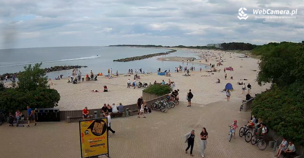 Widok na plażę w Darłowie