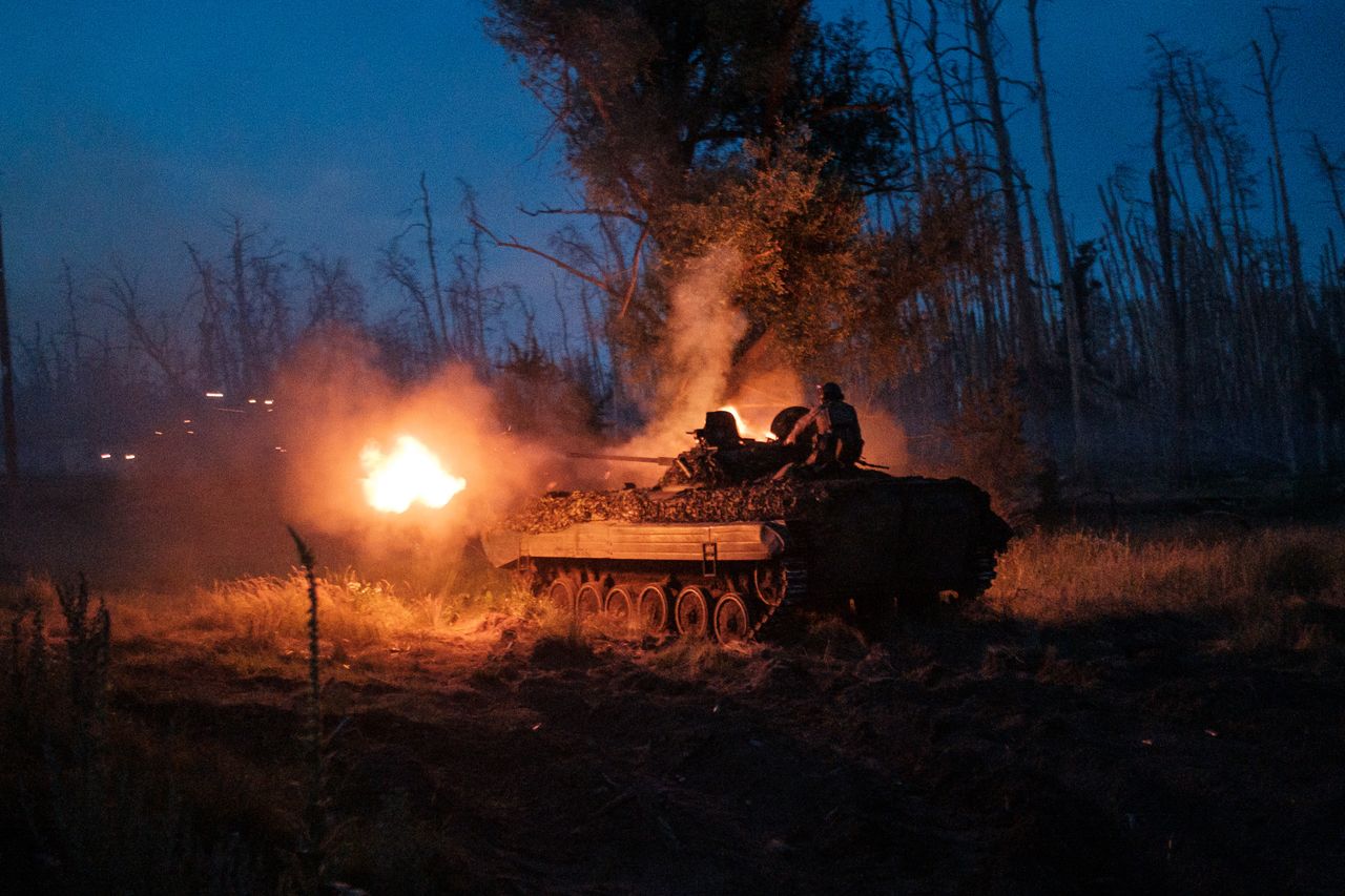 Ukrainian forces hastily redeploy to defend Kharkiv against Russia