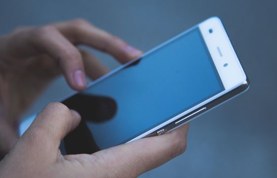 Weryfikacja wieku w sieci. Rząd przedstawił mechanizm oparty na Europejskim portfelu tożsamości cyfrowej