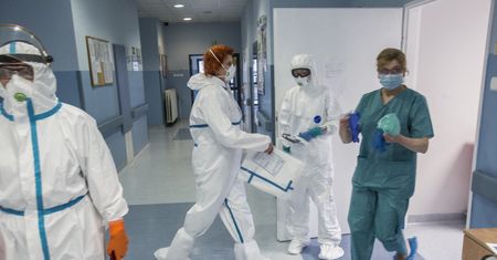 Koronawirus w Polsce. Strefy czerwone i żółte. Ministerstwo Zdrowia aktualizuje listę